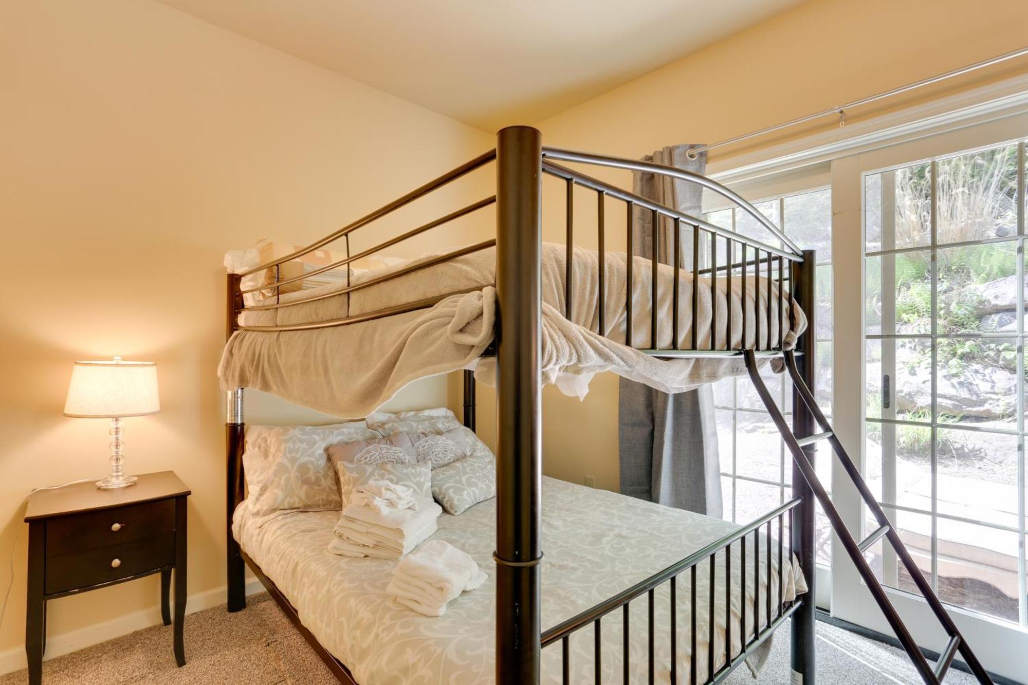 Family-friendly Retreat Half Mi To Big Boulder *